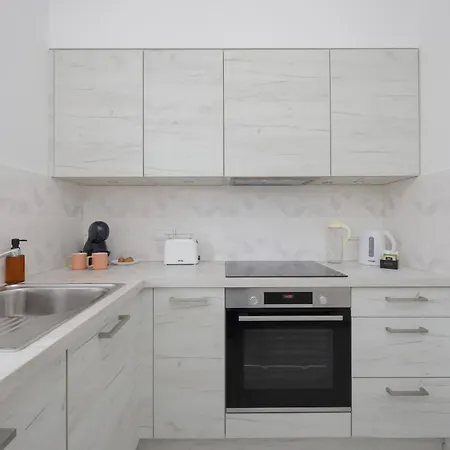 Nowaka-jezioranskiego Modern Comfort By Solarento Appartement