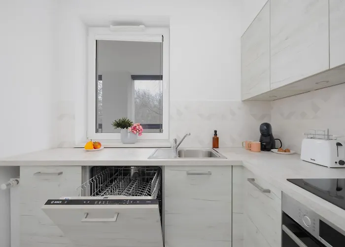 Apartment Nowaka-jezioranskiego Modern Comfort By Solarento *