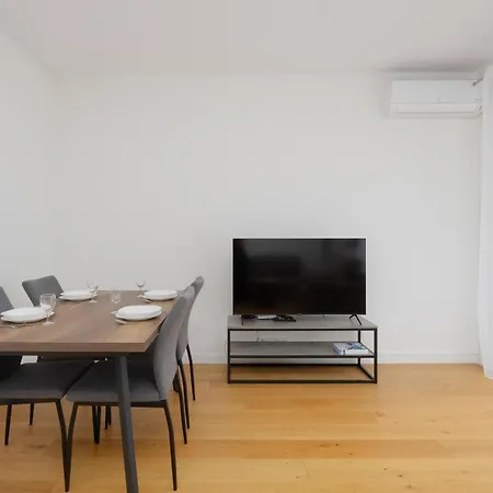 Nowaka-jezioranskiego Modern Comfort By Solarento Apartment Warschau